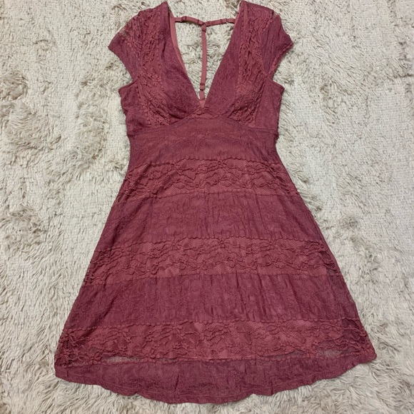 Dress - Picture 1 of 3